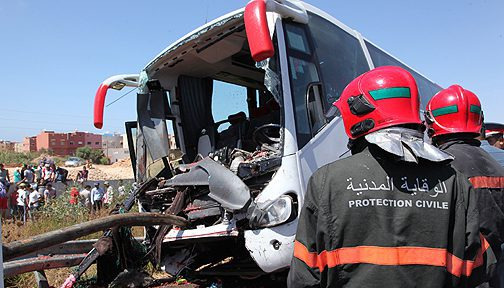 إصابة 35 شخصا في حادث انقلاب حافلة لنقل المسافرين بسطات