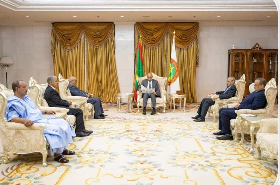 الرئيس الموريتاني يستقبل قياديا من البوليساريو حاملا رسالة من بن بطوش